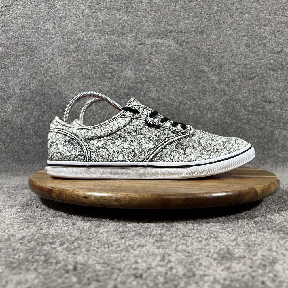 Vans Atwood Low Women’s Size 9.5 Black White Paisley Athletic Skate Shoes Used